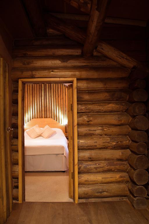 Pinetum Lodge Глостер Номер фото